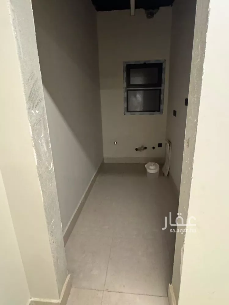 مكتب تجاري للإيجار في شارع ابي بكر الصديق الفرعي, حي الوادي, مدينة الرياض, منطقة الرياض صورة 3