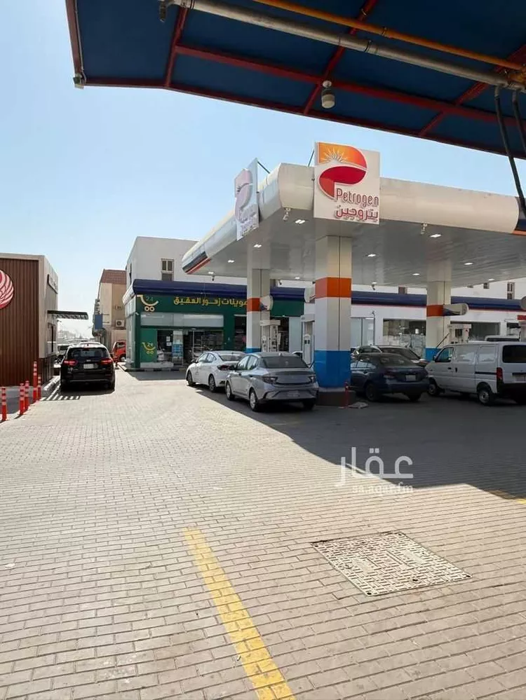 محطة للإيجار في شارع أسامة بن زيد ، حي النسيم الغربي ، الرياض ، منطقة الرياض صورة 2