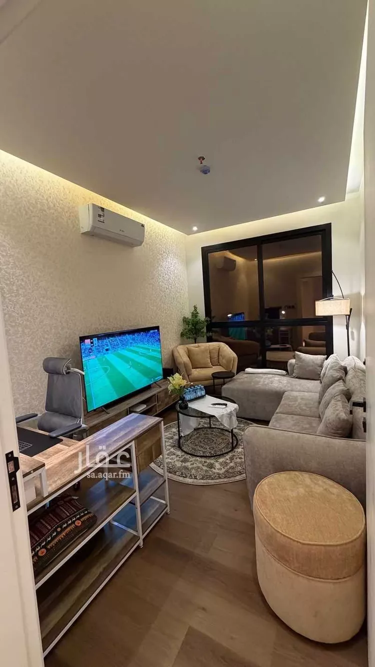 شقة للبيع في شارع جرير بن عبدالله البجلي, حي مغرزات, مدينة الرياض, منطقة الرياض 1 صورة