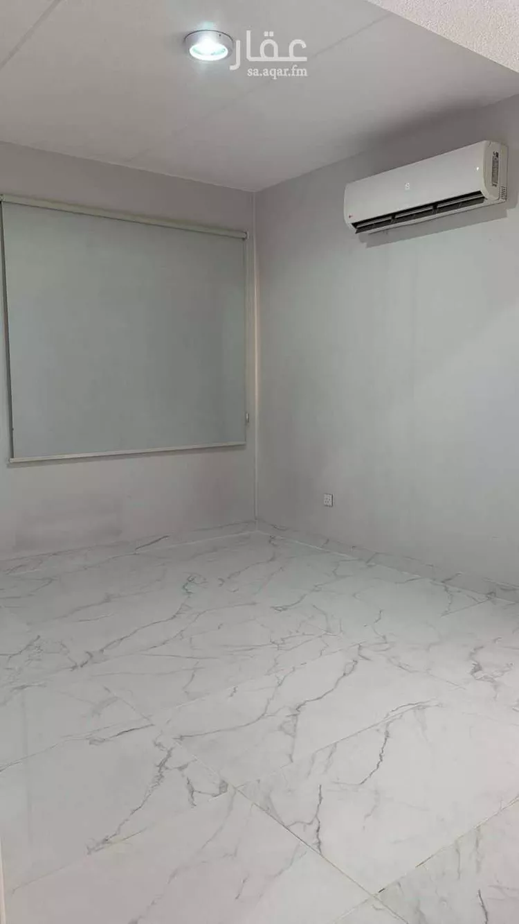 فيلا للإيجار في شارع المجمعه ، حي الاسكان الشمالي ، الدمام ، الدمام صورة 2