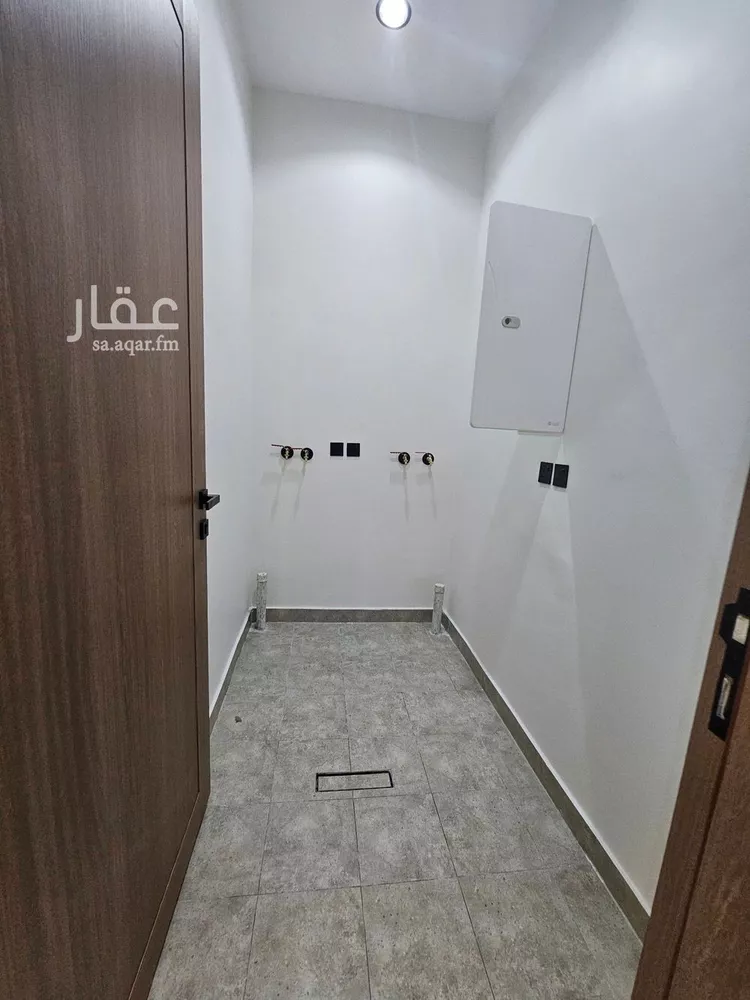 شقة للبيع في شارع أبي القاسم بن خضير, حي اليرموك, مدينة خميس مشيط, منطقة عسير صورة 2