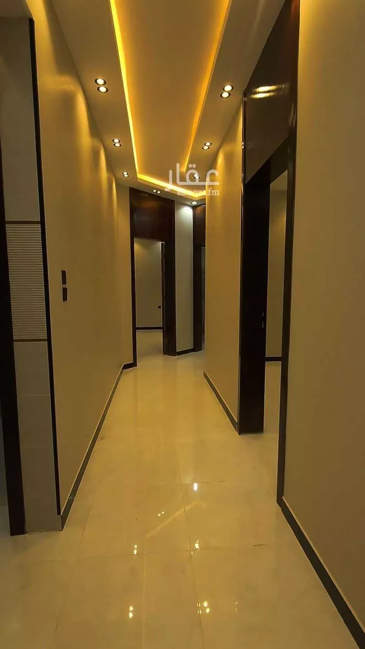Floor for Sale in Khamis Mushait Al Moosa Subdivision 13