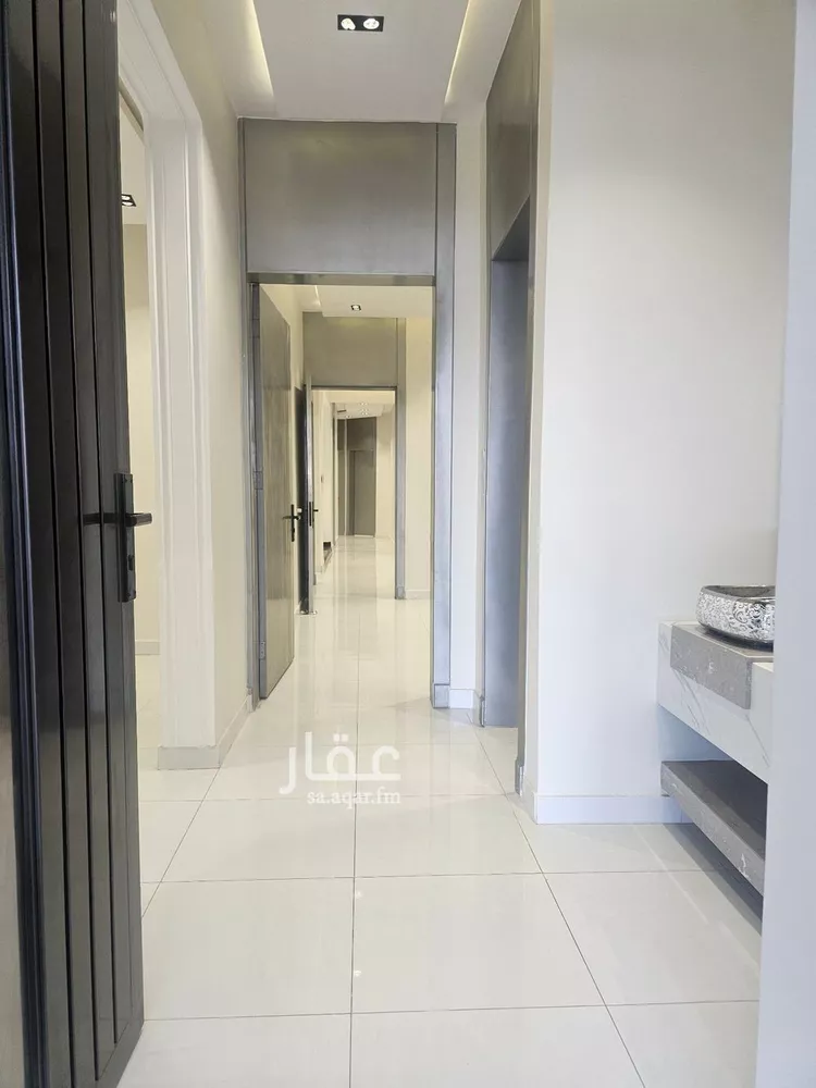 دور للبيع في شارع المعارض 17, حي المعارض, مدينة خميس مشيط, منطقة عسير صورة 3