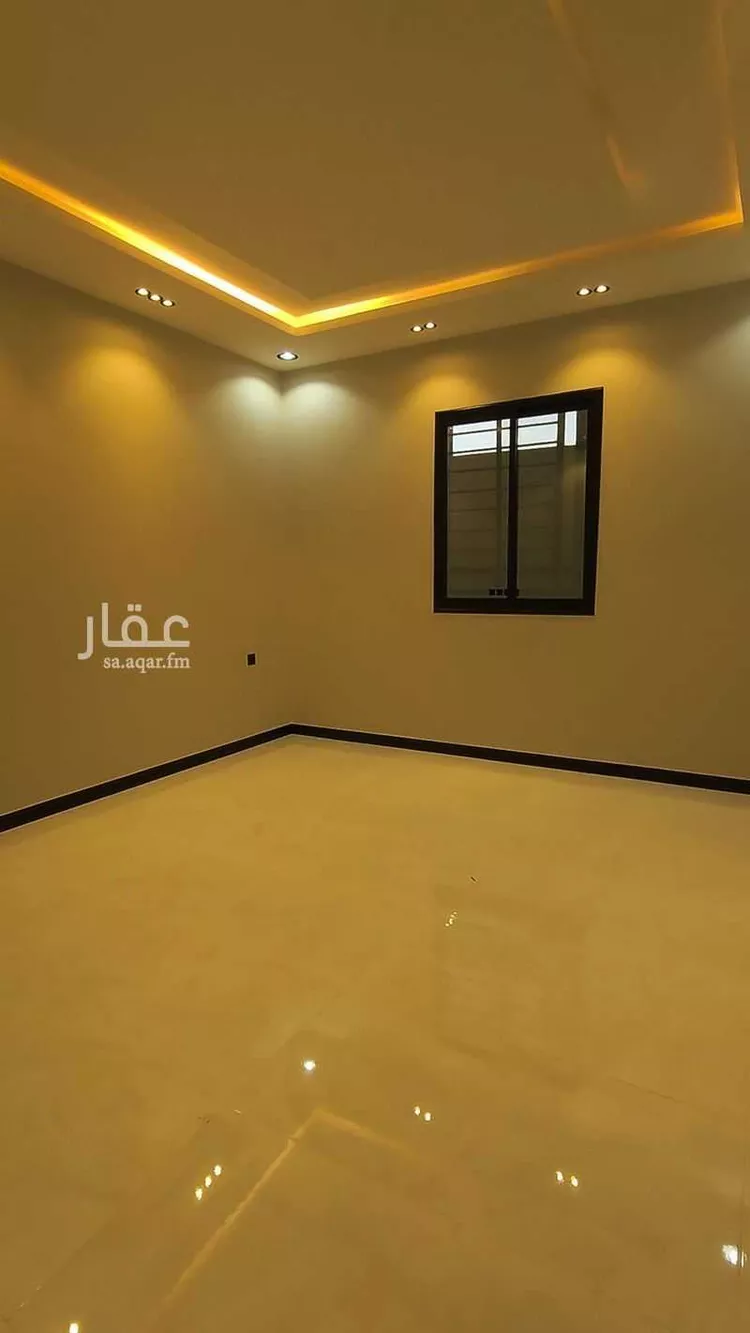 Floor for Sale in Khamis Mushait Al Moosa Subdivision 18
