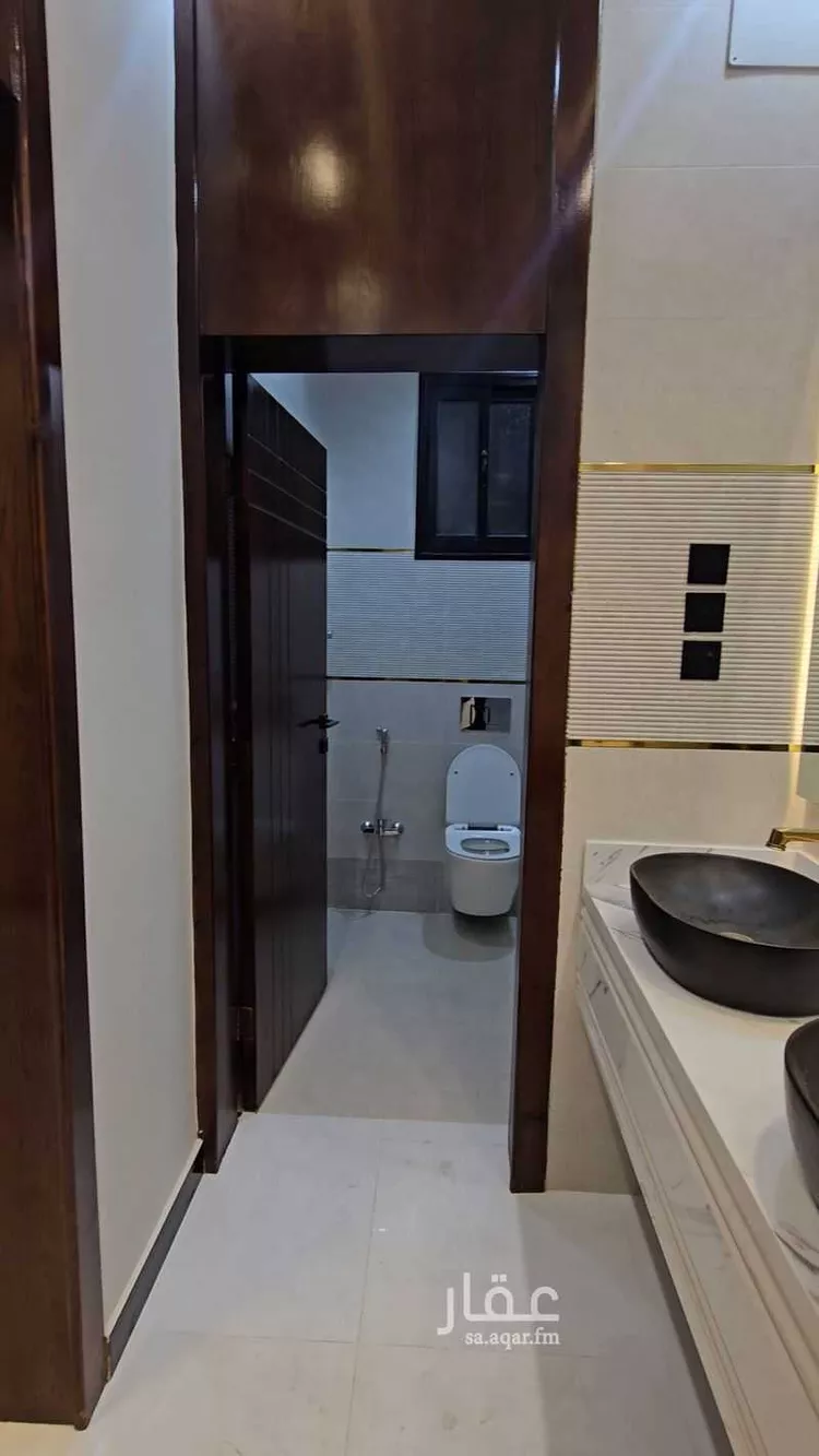 Apartment for Sale in Khamis Mushait Al Moosa Subdivision 17