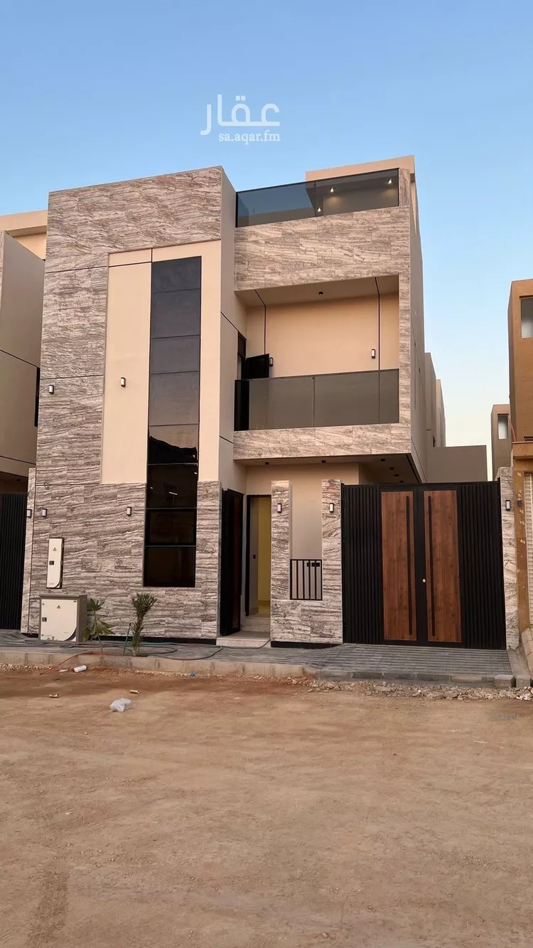 فيلا للبيع في شارع فؤاد محمد عمر توفيق, حي المهدية, مدينة الرياض, منطقة الرياض