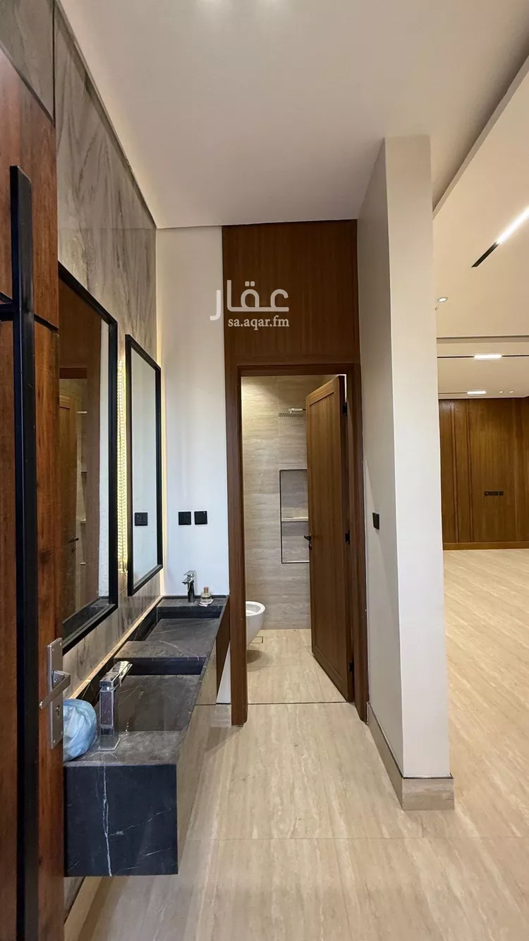 فيلا للبيع في شارع فؤاد محمد عمر توفيق, حي المهدية, مدينة الرياض, منطقة الرياض صورة 5