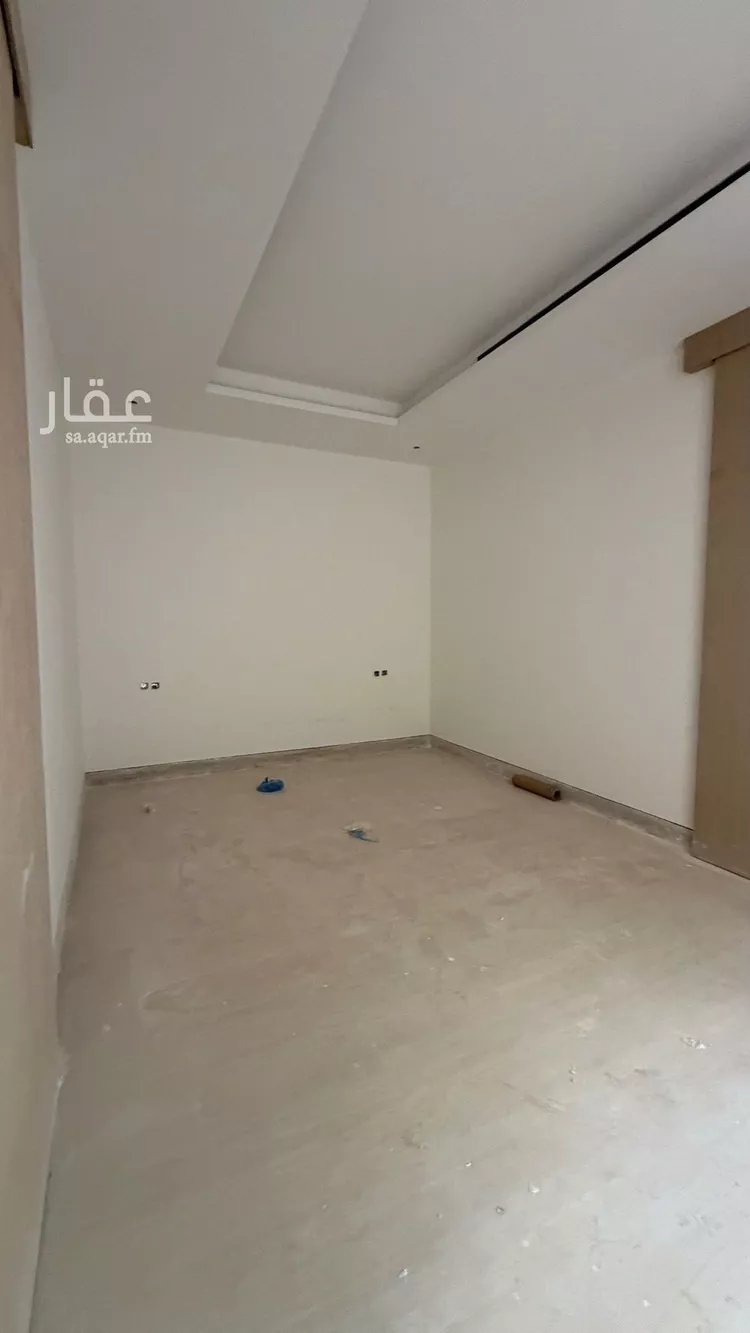فيلا للبيع في شارع أبي نزار الصنعاني اليمني, حي المهدية, مدينة الرياض, منطقة الرياض 14