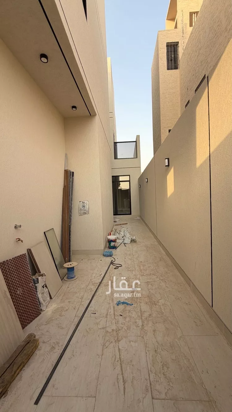 فيلا للبيع في شارع فؤاد محمد عمر توفيق, حي المهدية, مدينة الرياض, منطقة الرياض 7