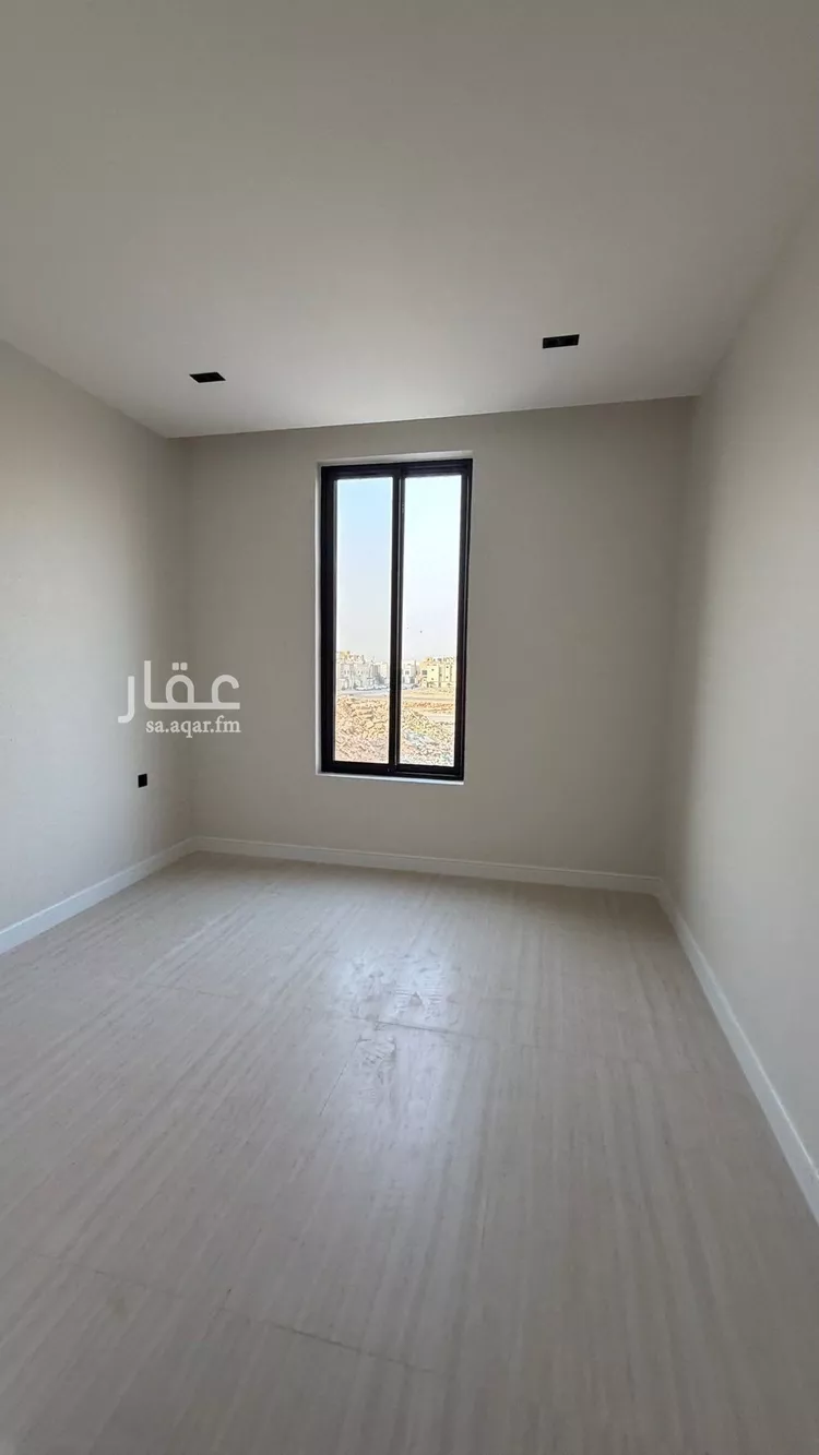 فيلا للبيع في شارع فؤاد محمد عمر توفيق, حي المهدية, مدينة الرياض, منطقة الرياض 22