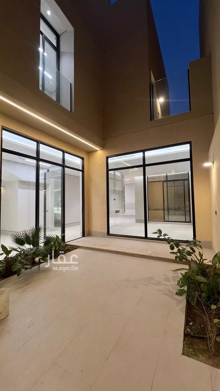 فيلا للبيع في شارع عبداللطيف بن المبارك, حي المهدية, مدينة الرياض, منطقة الرياض صورة 4