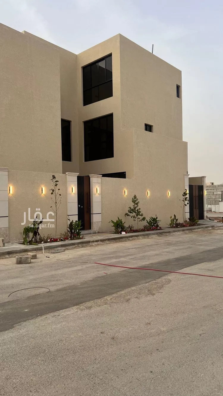 فيلا للبيع في شارع سبط بن الجوزي, حي المهدية, مدينة الرياض, منطقة الرياض صورة 4