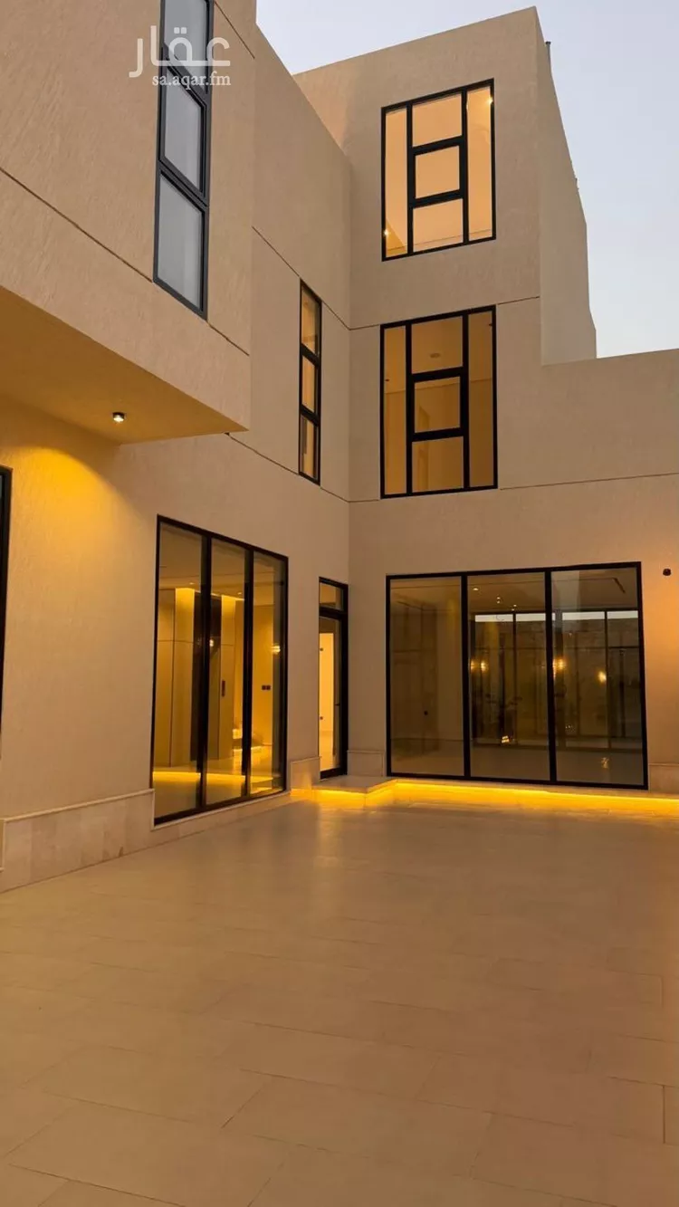 فيلا للبيع في شارع أبي نزار الصنعاني اليمني, حي المهدية, مدينة الرياض, منطقة الرياض صورة 4