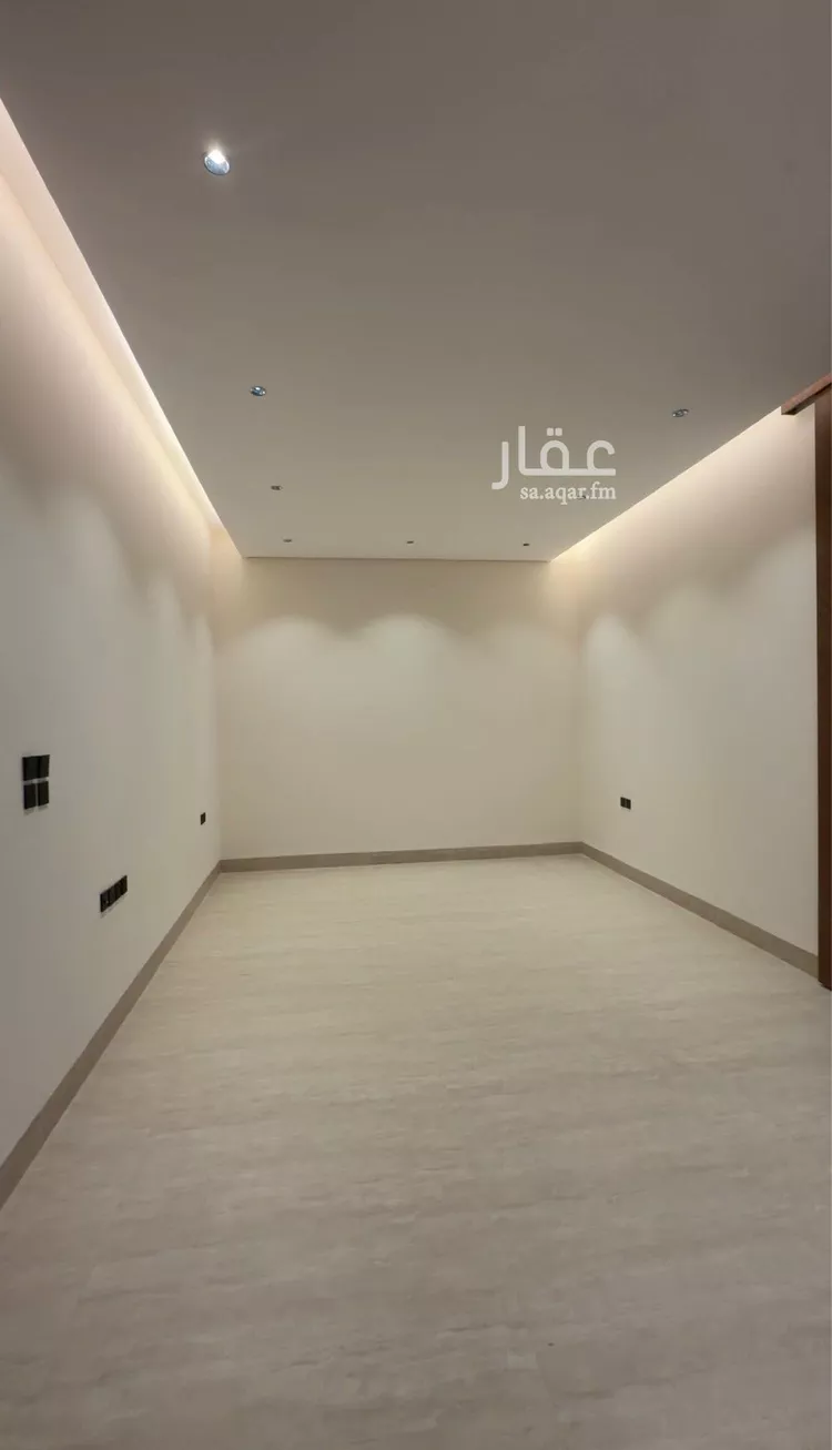 فيلا للبيع في شارع محمد بن زين العابدين, حي المهدية, مدينة الرياض, منطقة الرياض 9