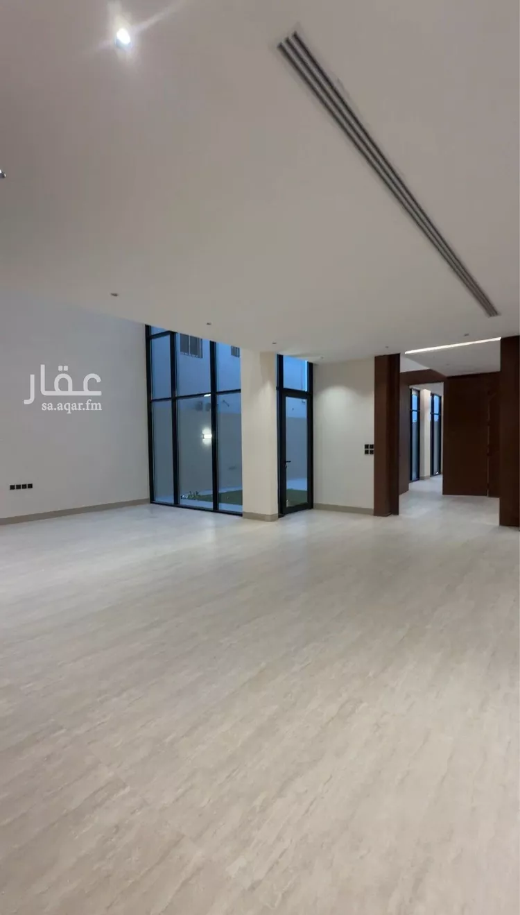 فيلا للبيع في شارع محمد بن زين العابدين, حي المهدية, مدينة الرياض, منطقة الرياض 8