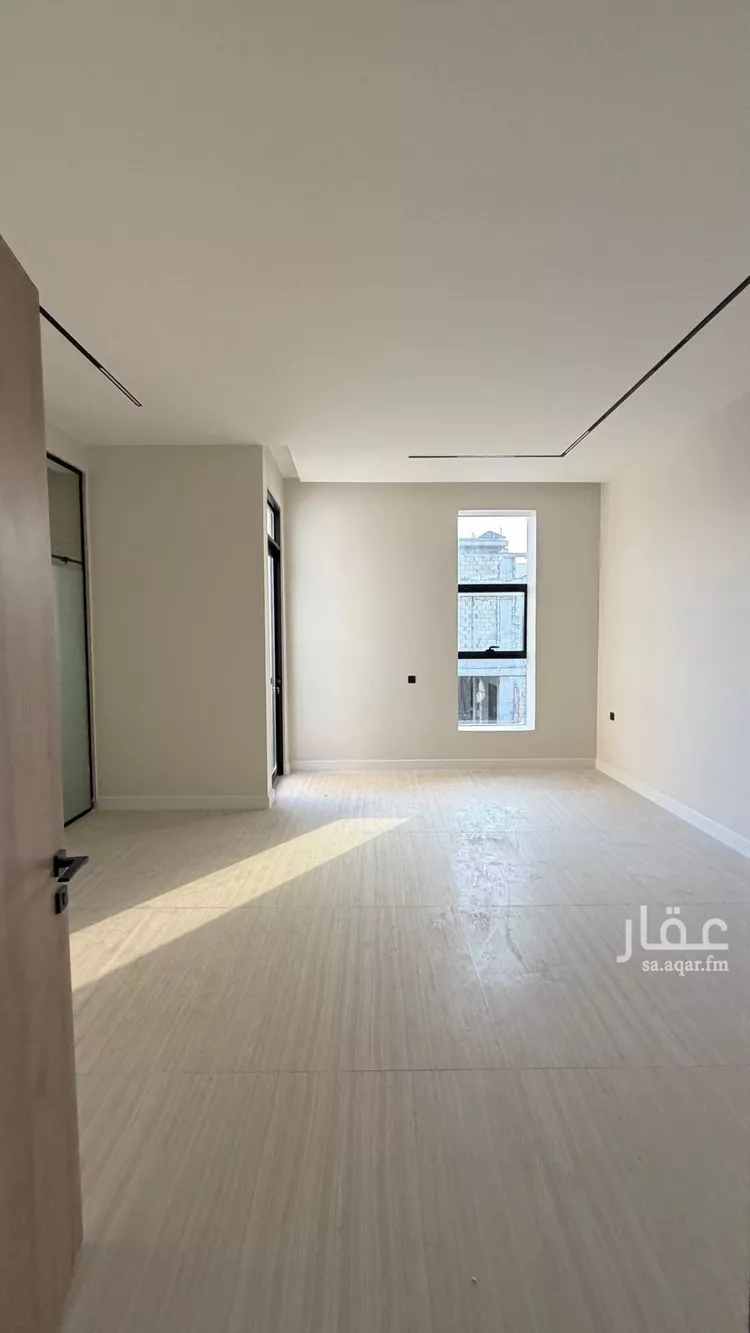 فيلا للبيع في شارع فؤاد محمد عمر توفيق, حي المهدية, مدينة الرياض, منطقة الرياض 14