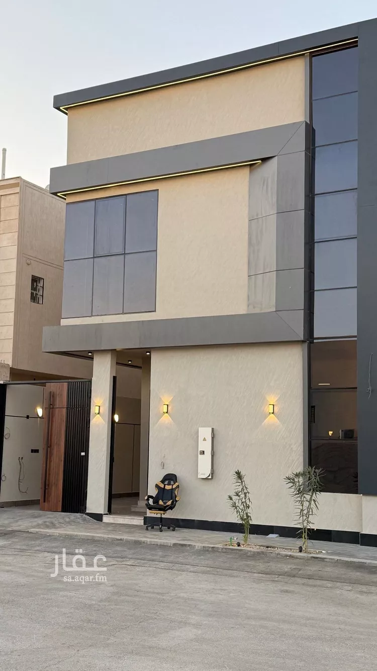 فيلا للبيع في شارع فؤاد محمد عمر توفيق, حي المهدية, مدينة الرياض, منطقة الرياض صورة 2