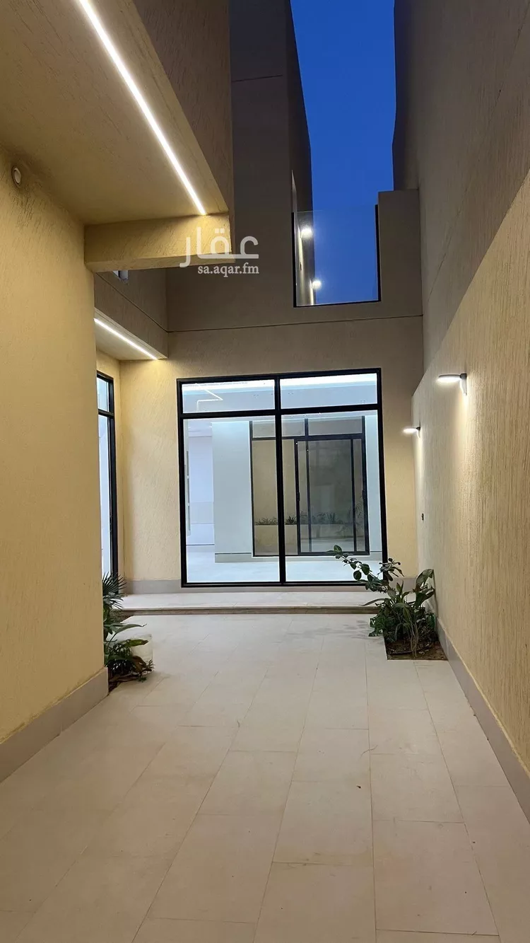 فيلا للبيع في شارع عسير, حي ظهرة لبن, مدينة الرياض, منطقة الرياض صورة 2