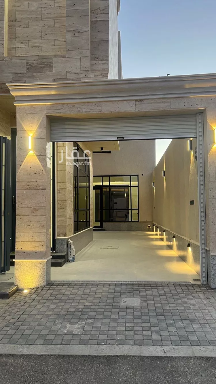 فيلا للبيع في شارع محمد بن أبي بكر القيم, حي المهدية, مدينة الرياض, منطقة الرياض صورة 4