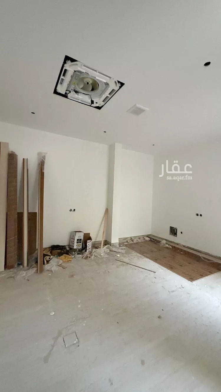 فيلا للبيع في شارع أبي نزار الصنعاني اليمني, حي المهدية, مدينة الرياض, منطقة الرياض 20
