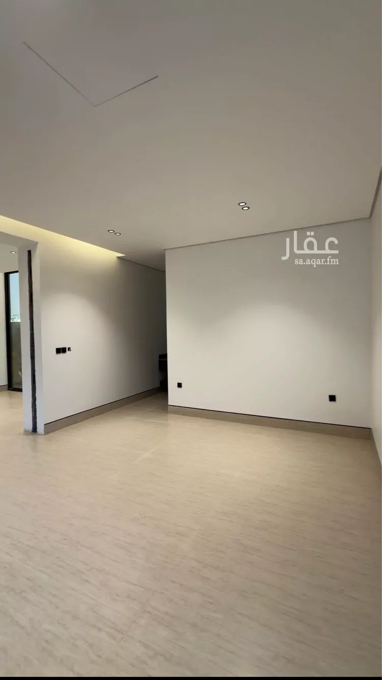 فيلا للبيع في شارع ابن صدقة الغرافي, حي المهدية, مدينة الرياض, منطقة الرياض 9