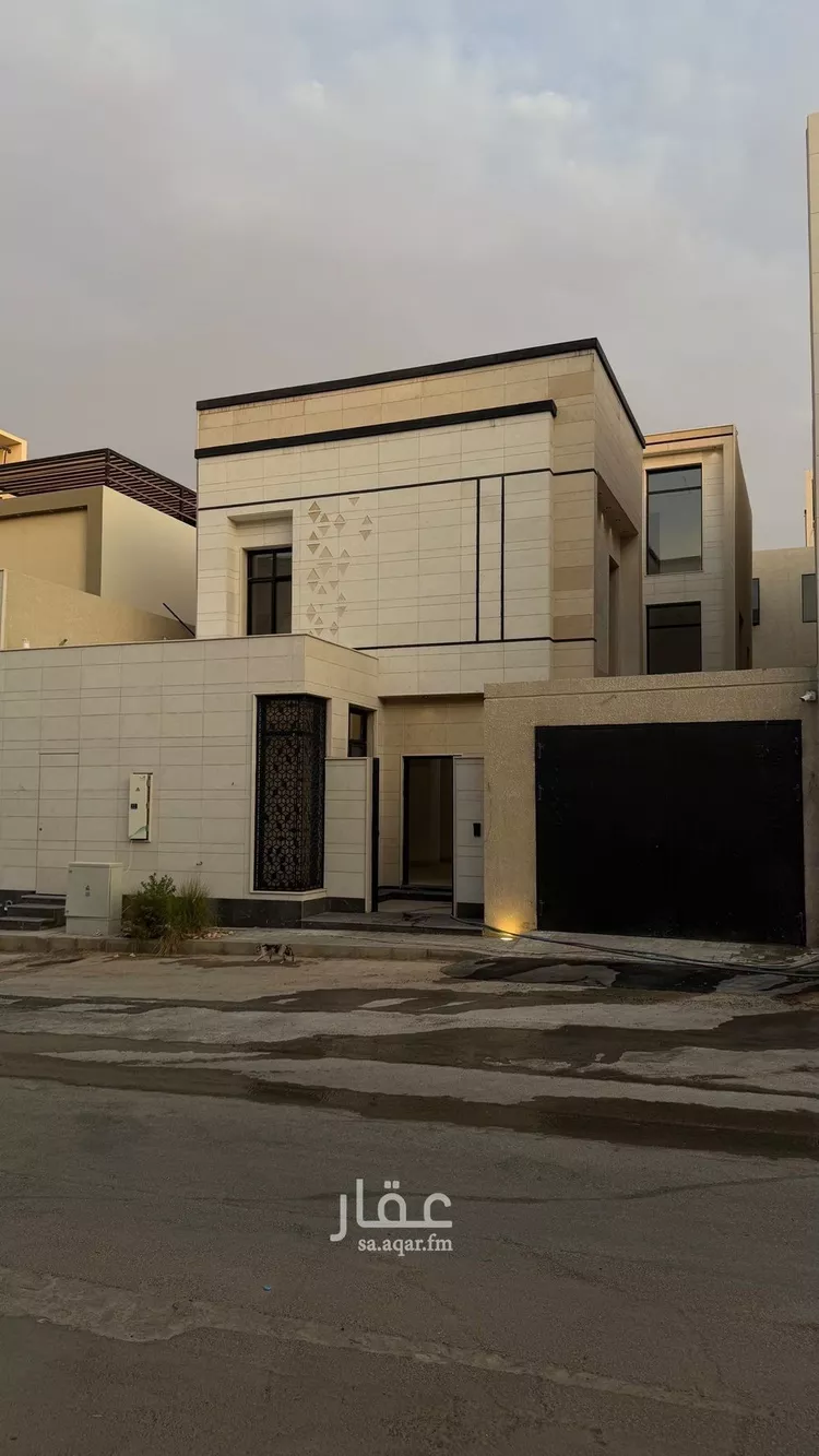 Villa for Sale in Riyadh Al Mahdiyah صورة 3