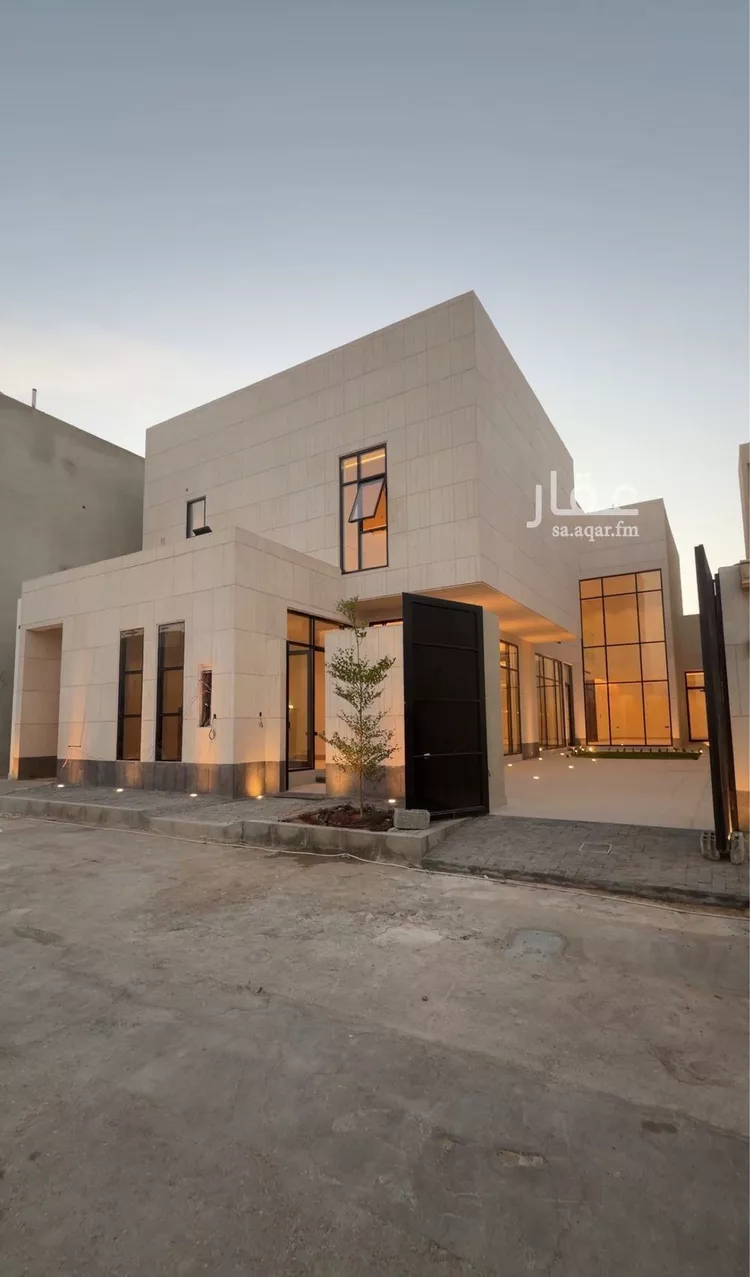 Villa for Sale in Riyadh Al Mahdiyah صورة 3