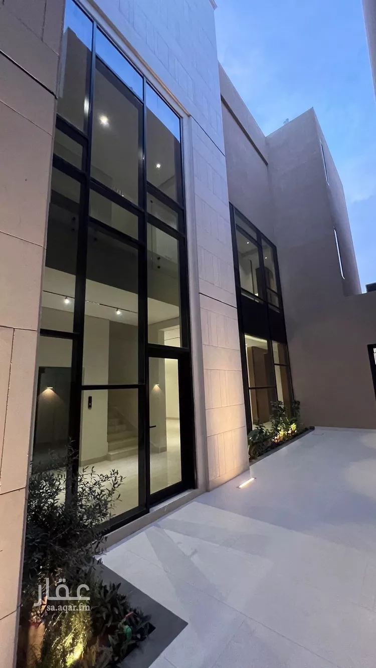 فيلا للبيع في شارع عبدالقادر بن عبدالوارث, حي المهدية, مدينة الرياض, منطقة الرياض صورة 3