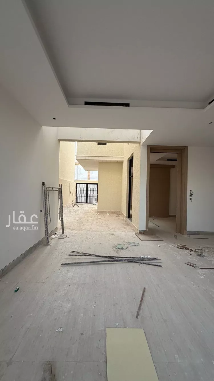فيلا للبيع في شارع أبي نزار الصنعاني اليمني, حي المهدية, مدينة الرياض, منطقة الرياض 18