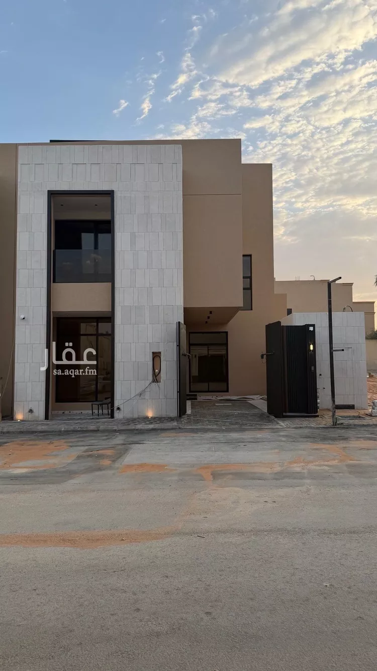 Villa for Sale in Riyadh Al Mahdiyah صورة 2