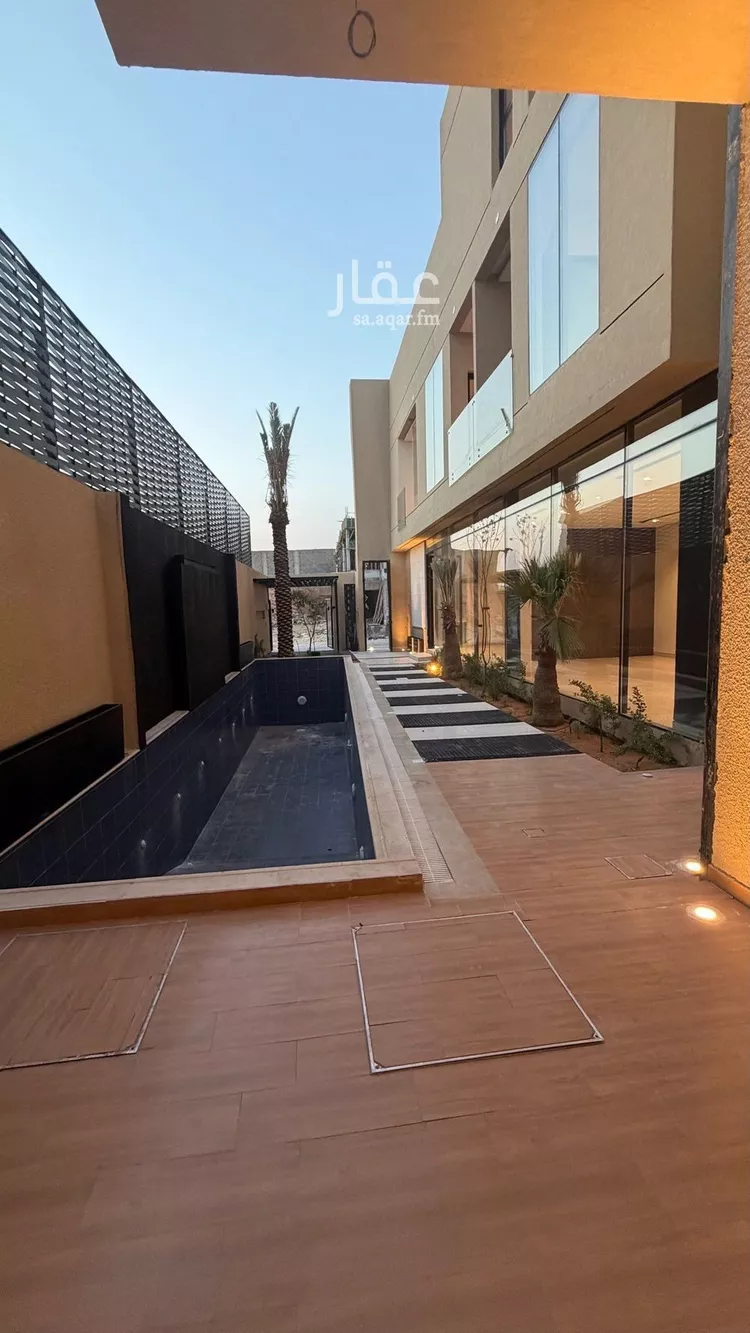 فيلا للبيع في شارع فؤاد محمد عمر توفيق, حي المهدية, مدينة الرياض, منطقة الرياض 11