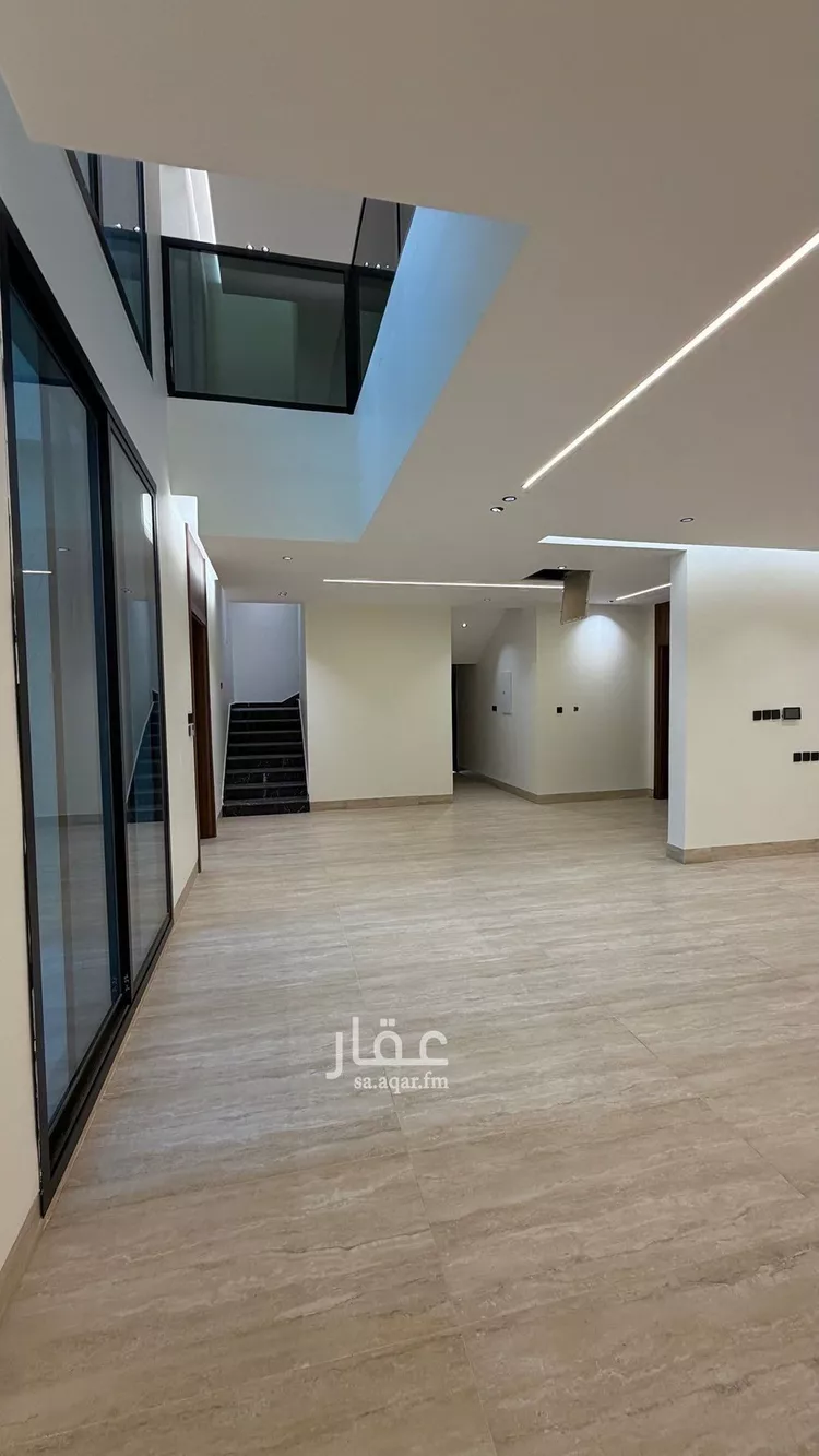 فيلا للبيع في شارع فؤاد محمد عمر توفيق, حي المهدية, مدينة الرياض, منطقة الرياض 13