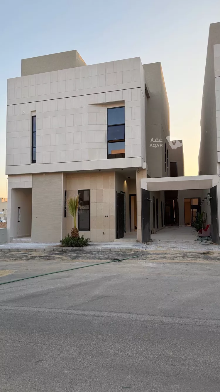 فيلا للبيع في شارع عبدالقادر بن عبدالوارث, حي المهدية, مدينة الرياض, منطقة الرياض