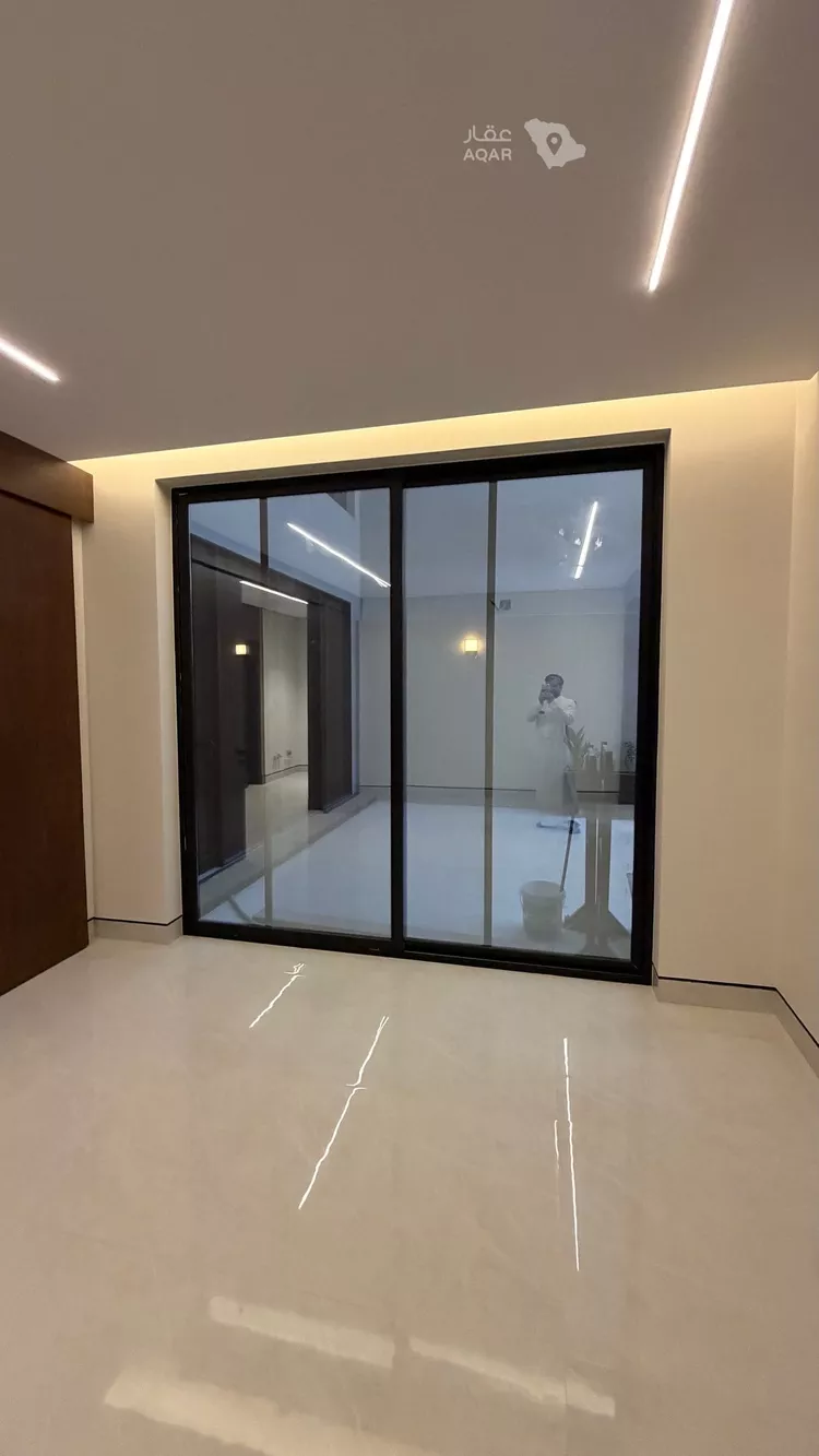 فيلا للبيع في شارع المهدية, حي المهدية, مدينة الرياض, منطقة الرياض 9