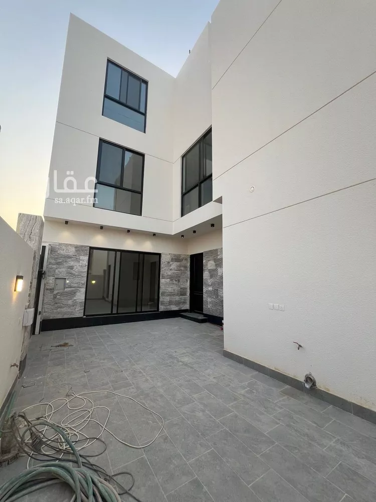 فيلا للبيع في شارع فؤاد سزكين, حي المهدية, مدينة الرياض, منطقة الرياض صورة 4