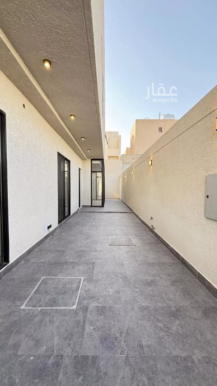 فيلا للبيع في شارع فؤاد سزكين, حي المهدية, مدينة الرياض, منطقة الرياض صورة 2