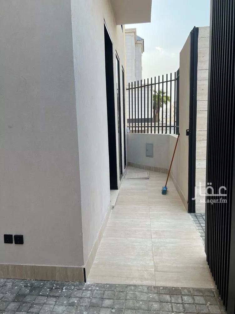 فيلا للبيع في شارع فؤاد سزكين, حي المهدية, مدينة الرياض, منطقة الرياض صورة 5