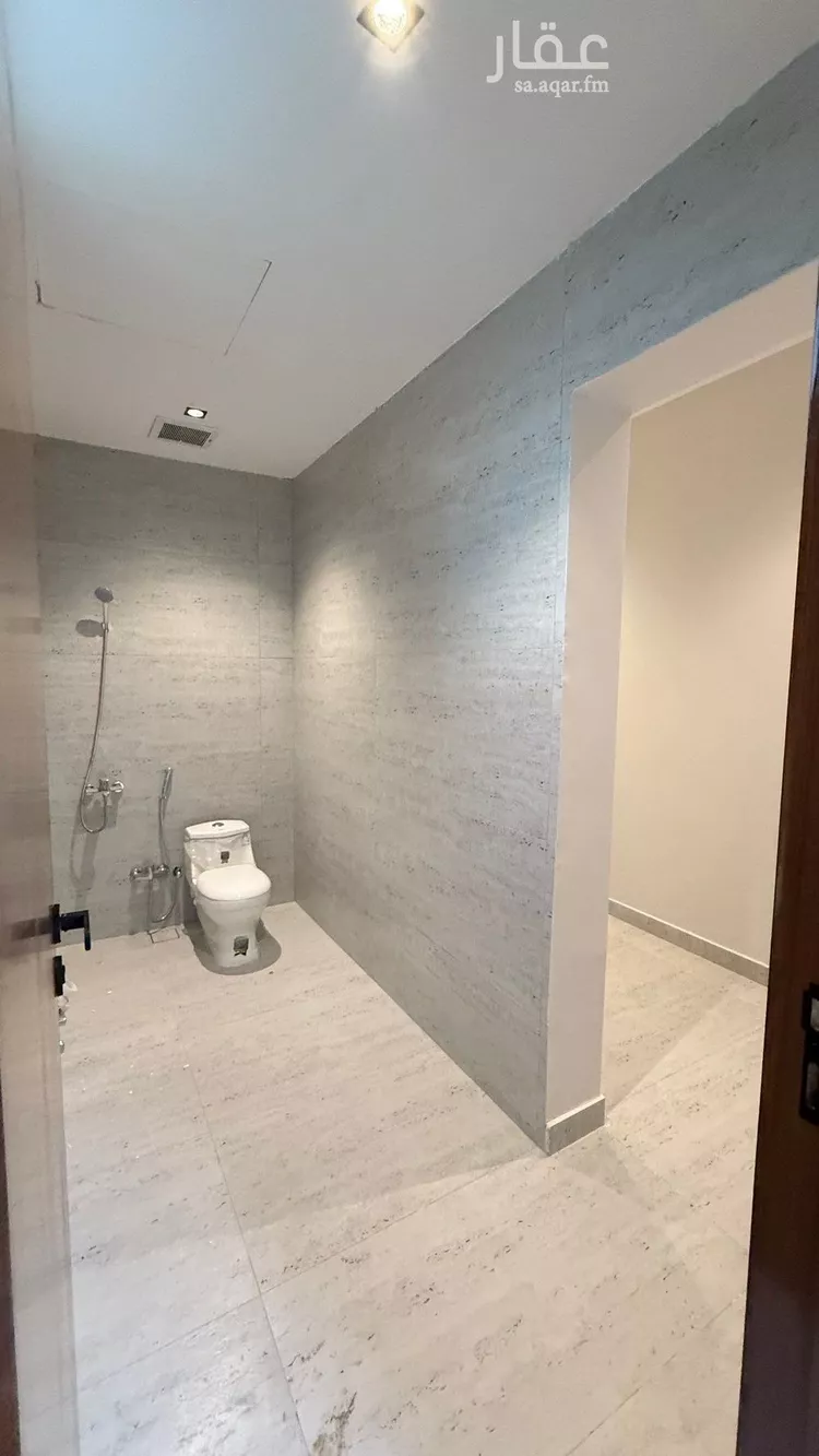 فيلا للبيع في شارع فؤاد محمد عمر توفيق, حي المهدية, مدينة الرياض, منطقة الرياض صورة 5