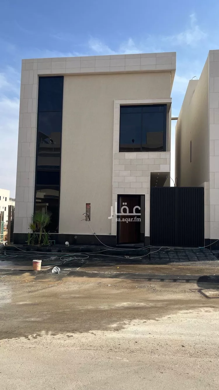 فيلا للبيع في شارع محمد بن أبي بكر القيم, حي المهدية, مدينة الرياض, منطقة الرياض