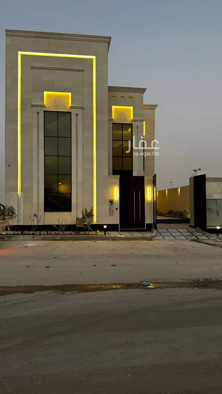 فيلا للبيع في شارع محمد بن أبي بكر القيم, حي المهدية, مدينة الرياض, منطقة الرياض صورة 2