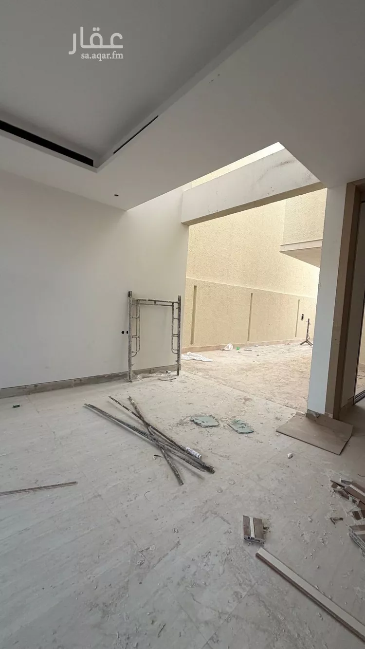 فيلا للبيع في شارع أبي نزار الصنعاني اليمني, حي المهدية, مدينة الرياض, منطقة الرياض 17