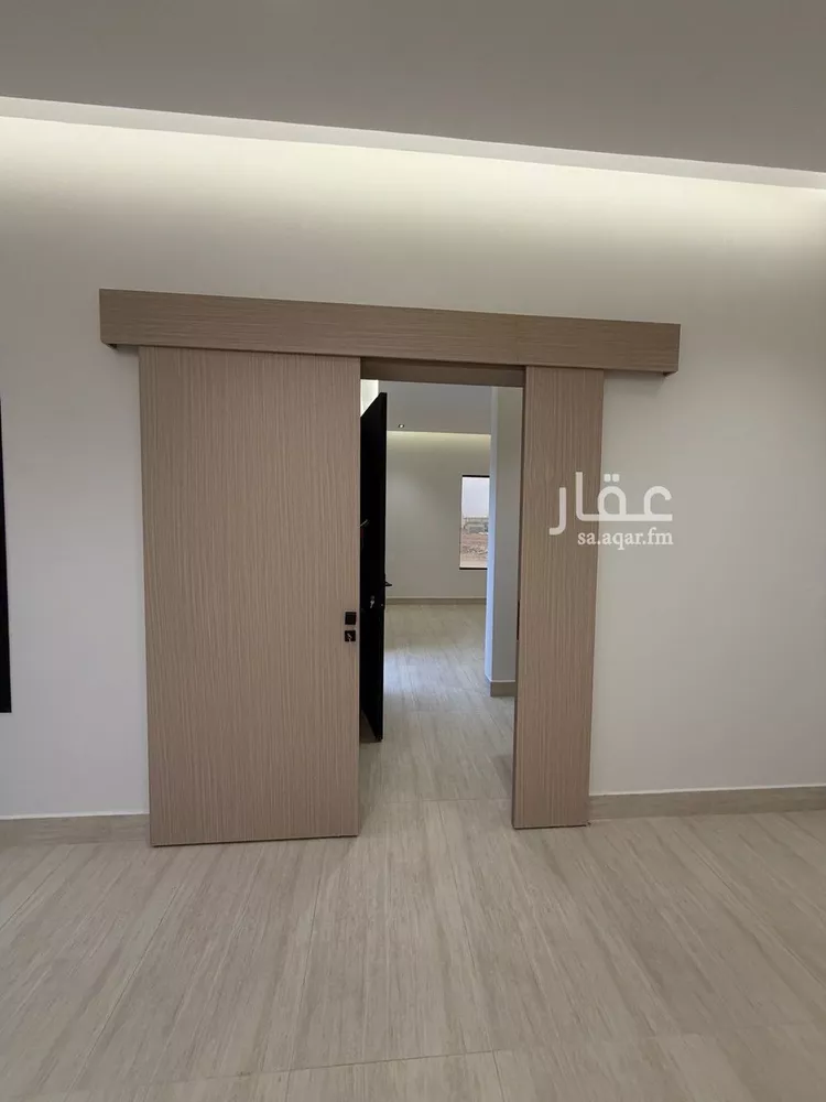 فيلا للبيع في شارع فؤاد محمد عمر توفيق, حي المهدية, مدينة الرياض, منطقة الرياض 20