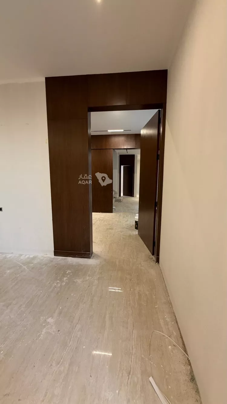 فيلا للبيع في شارع المهدية, حي المهدية, مدينة الرياض, منطقة الرياض 8