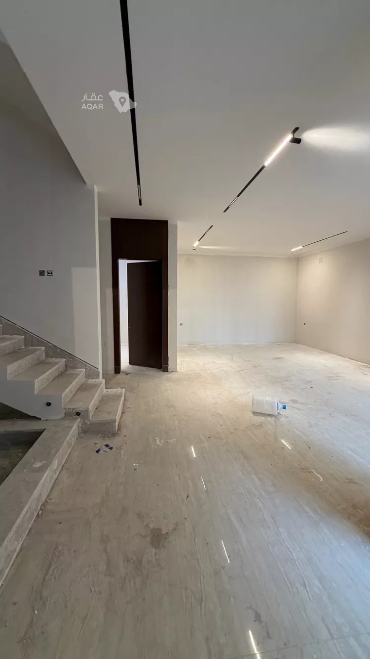 فيلا للبيع في شارع المهدية, حي المهدية, مدينة الرياض, منطقة الرياض 14
