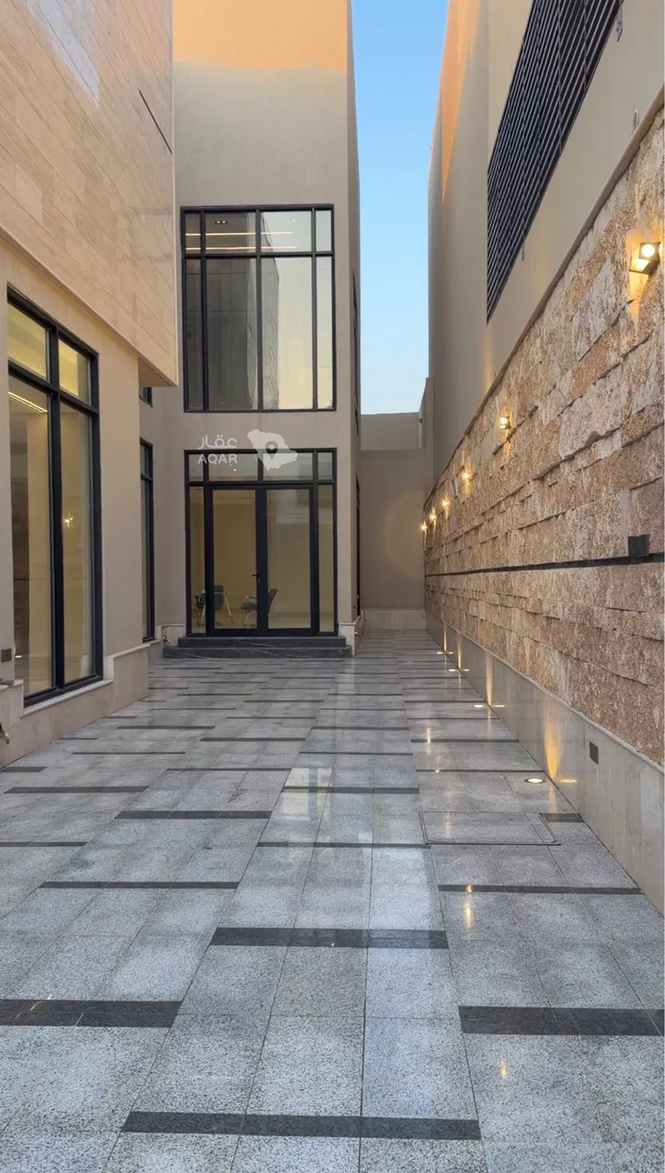 فيلا للبيع في شارع المهدية, حي المهدية, مدينة الرياض, منطقة الرياض 4