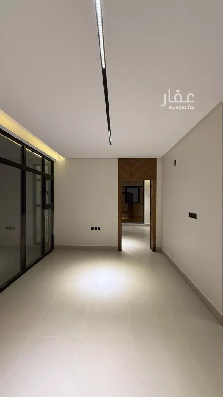 فيلا للبيع في شارع فؤاد محمد عمر توفيق, حي المهدية, مدينة الرياض, منطقة الرياض صورة 4