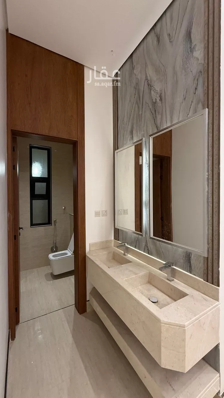 فيلا للبيع في شارع فؤاد محمد عمر توفيق, حي المهدية, مدينة الرياض, منطقة الرياض صورة 3