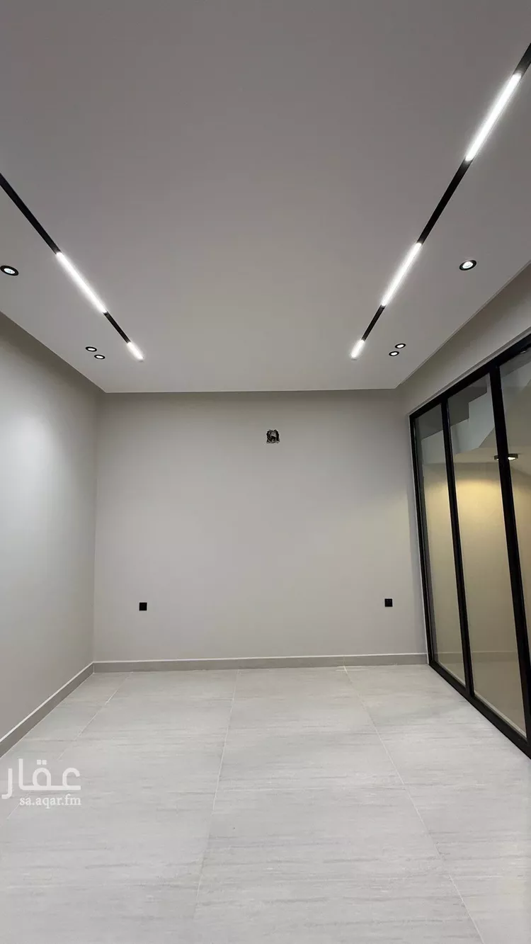 فيلا للبيع في شارع فؤاد محمد عمر توفيق, حي المهدية, مدينة الرياض, منطقة الرياض صورة 5