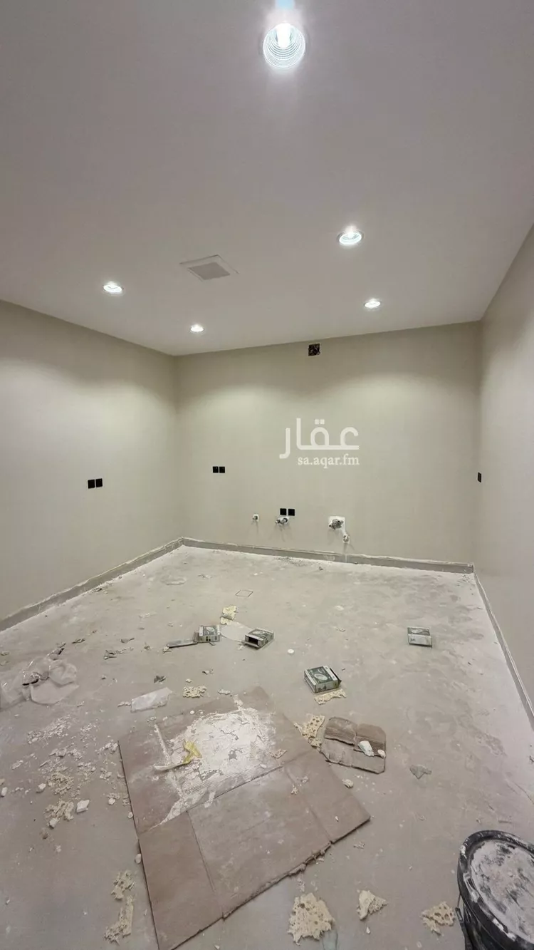 Villa for Sale in Riyadh Al Mahdiyah 11