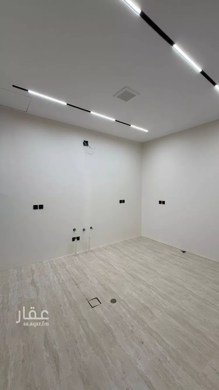 Villa for Sale in Riyadh Al Mahdiyah 10